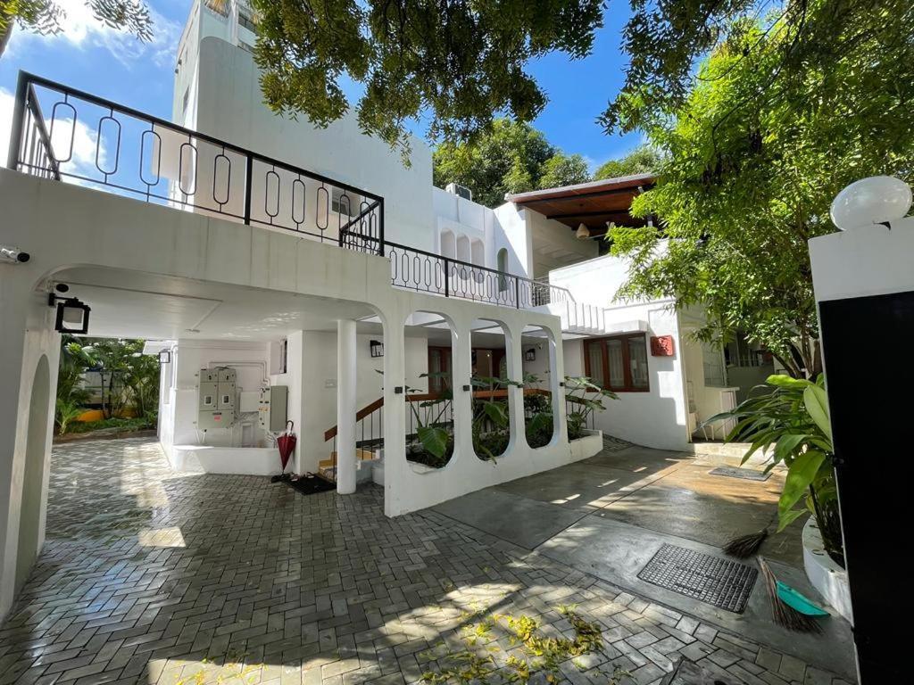 Hanu Reddy Residences - Nawab Habibullah Avenue Chennai Exterior photo